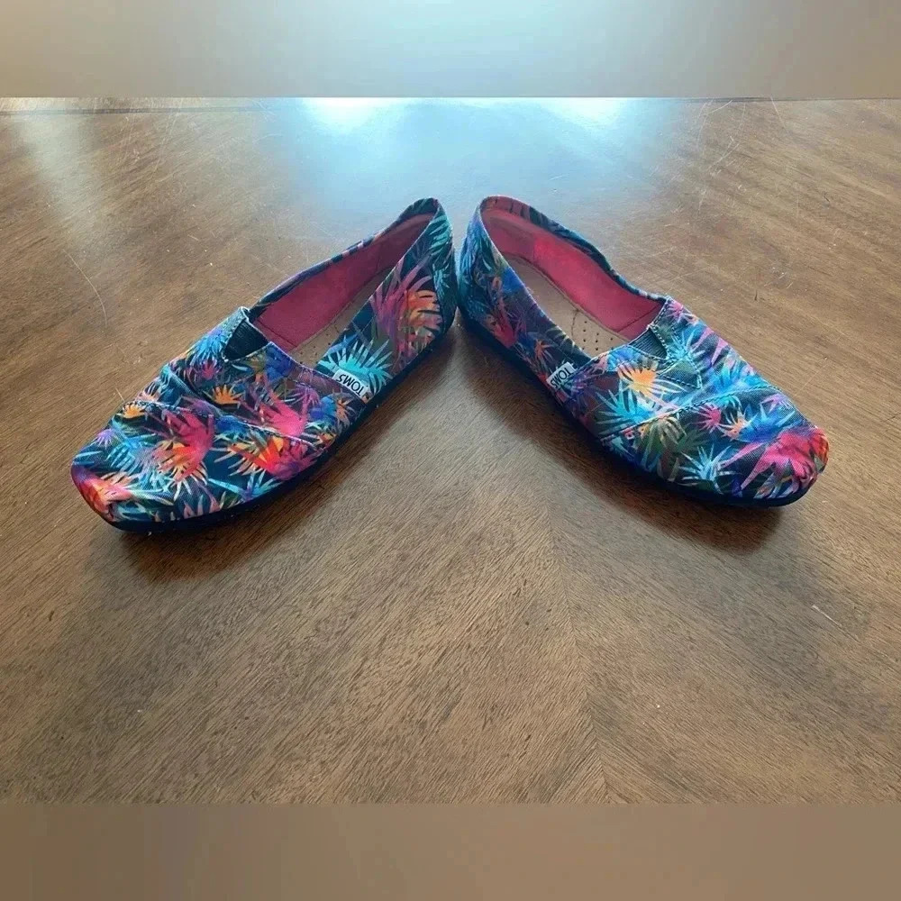 Toms Classic Hawaiian Tropical Floral Cotton Slip On Flat Shoes Women's 6 EUC - Picture 6 of 10